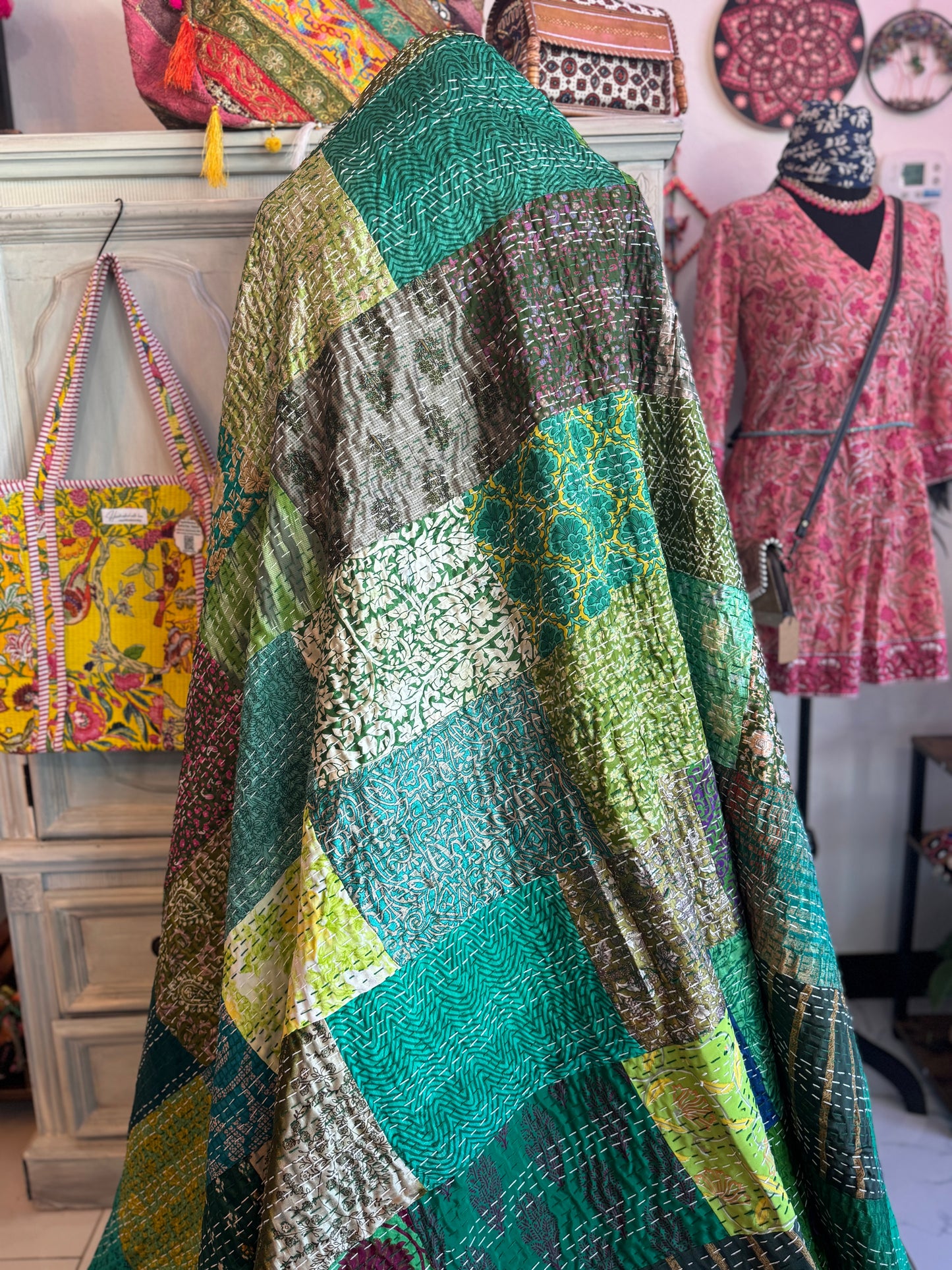 Silk Patchwork Kantha - Green-Queen/ King