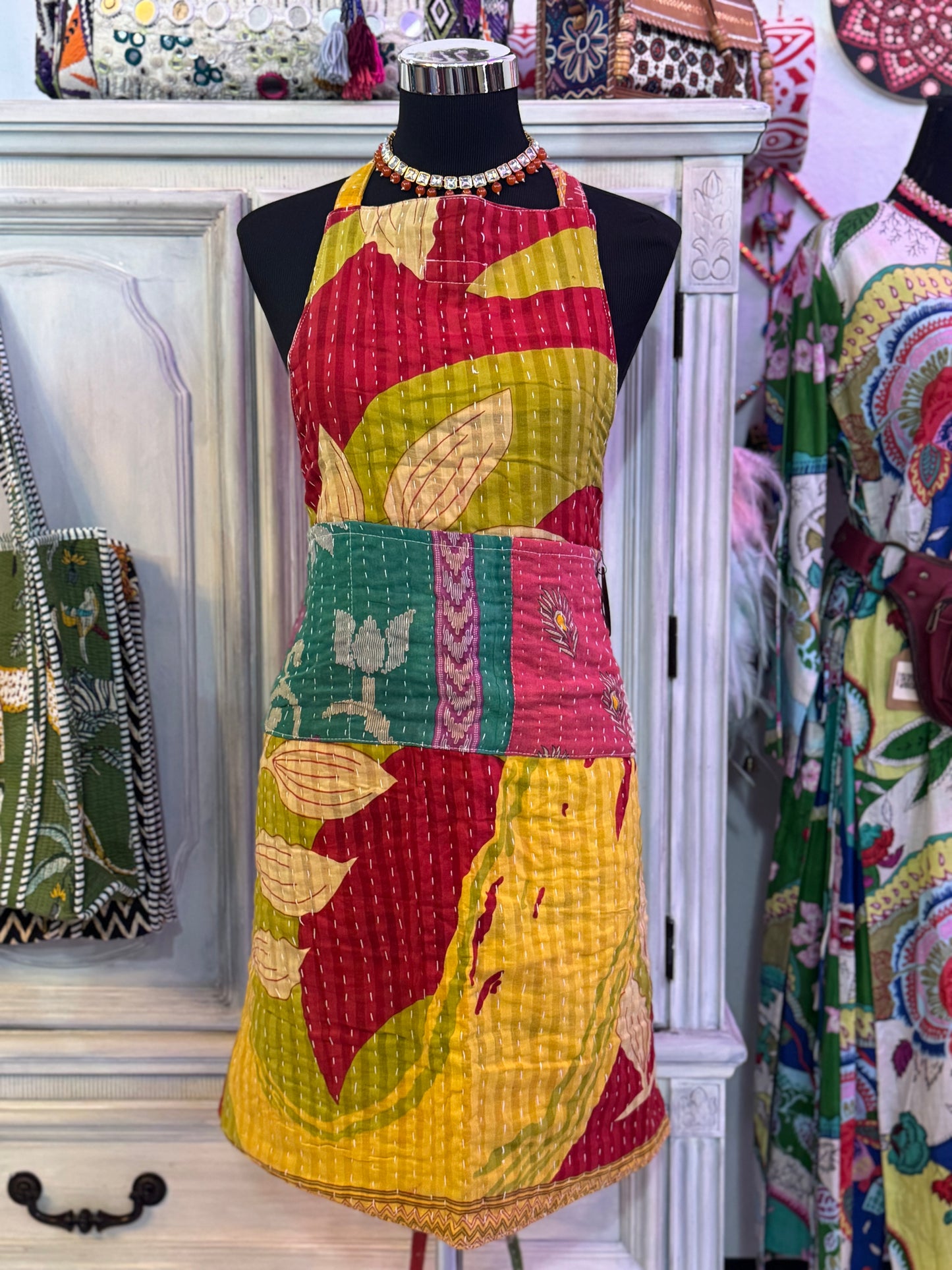 Blushing Garden Cotton Kantha Apron | Handmade | Reversible | 6 Pockets