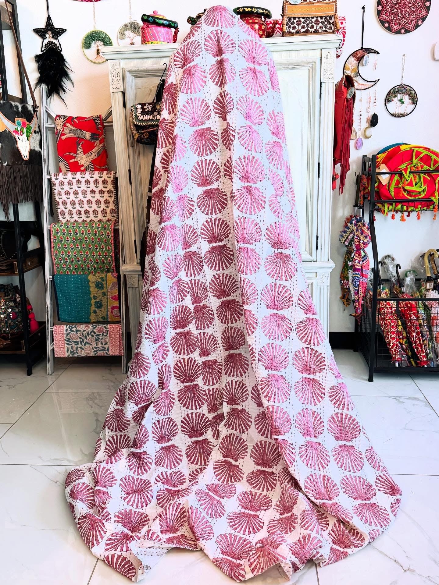 Maroon shells handblock printed on white 100% cotton quilt