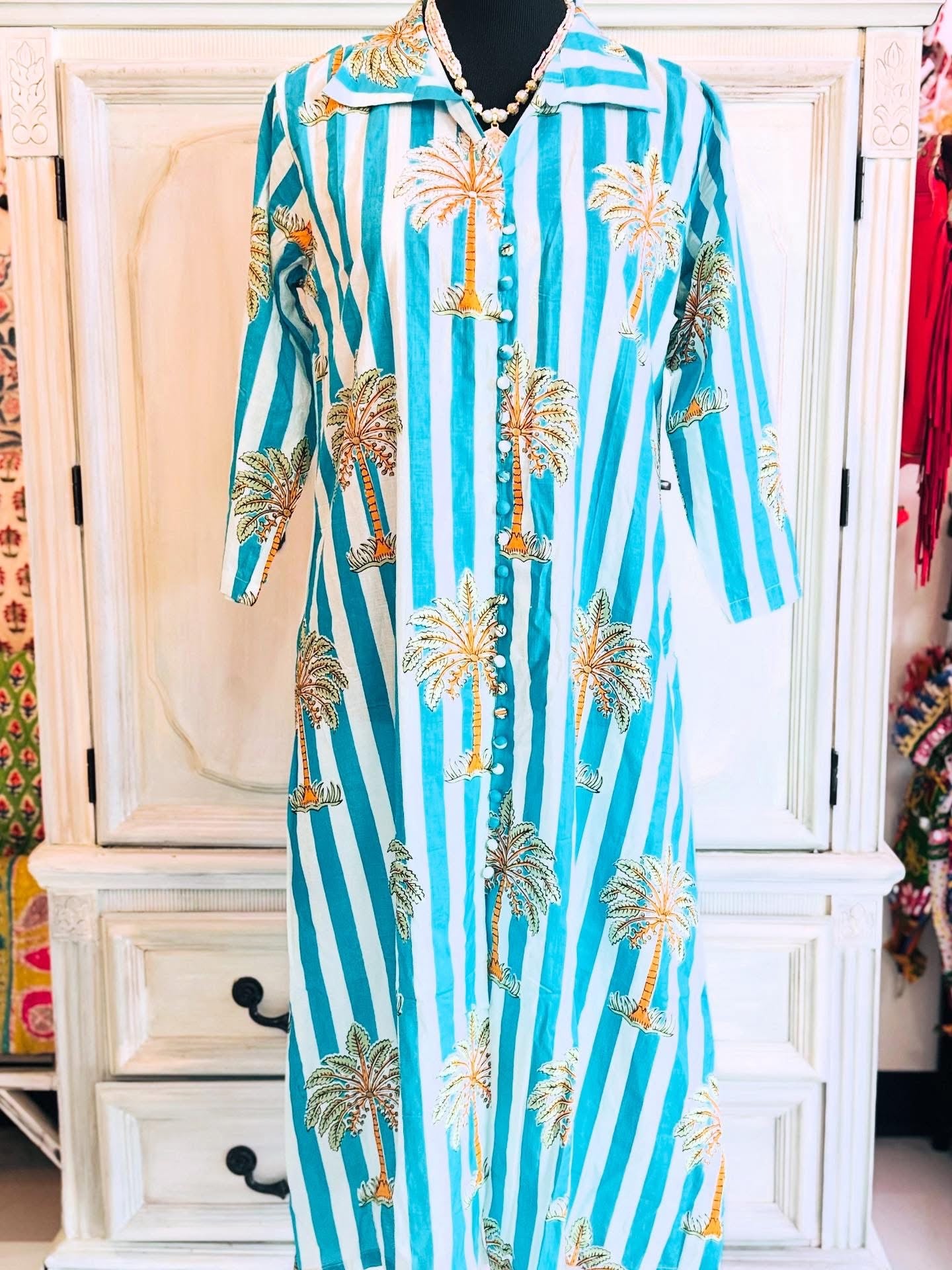 Tropical Breeze – Cotton Dress with Palm Tree Print