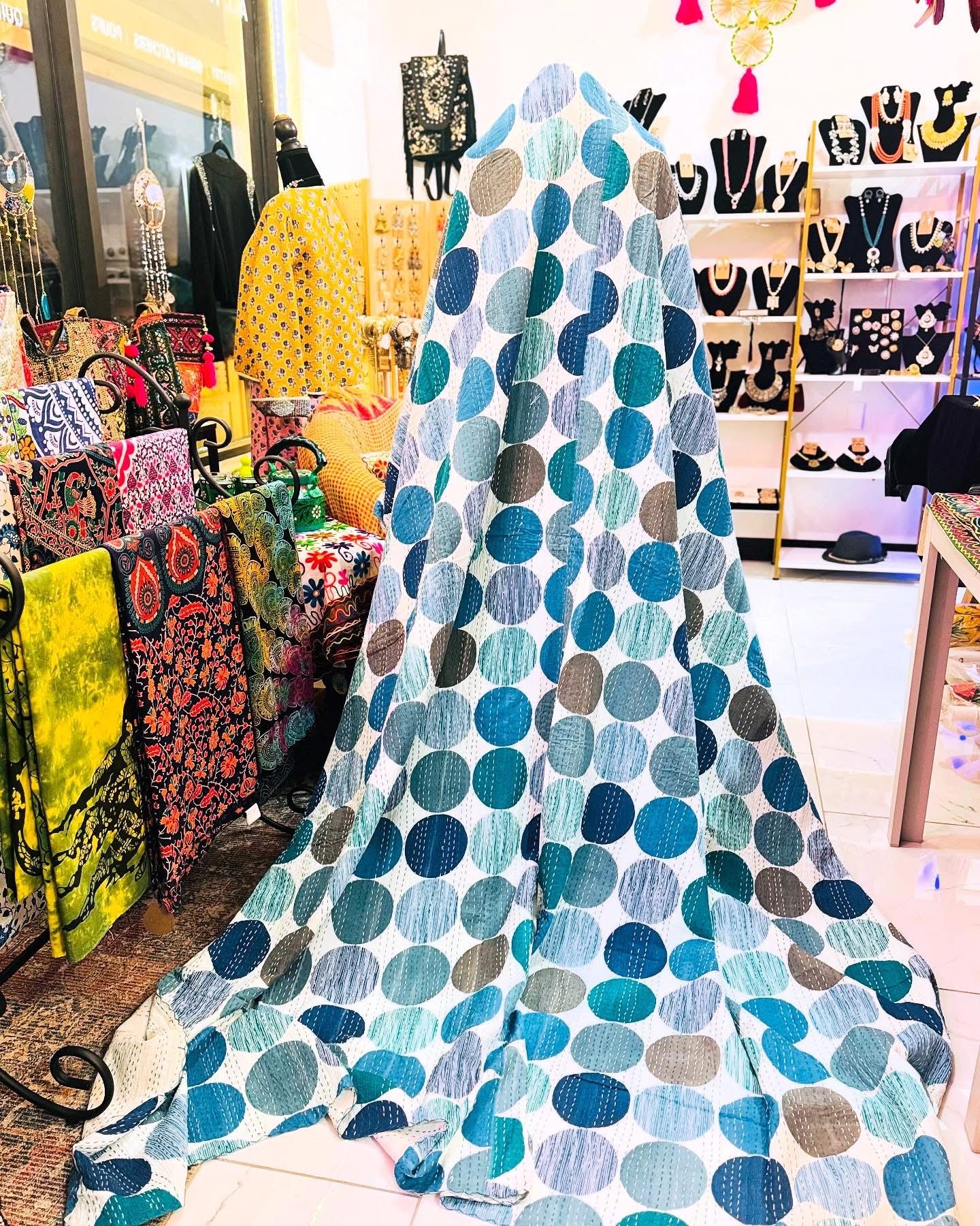 Polka Dots – Blue Handblock Printed Kantha Quilt – 100% Cotton | Handmade