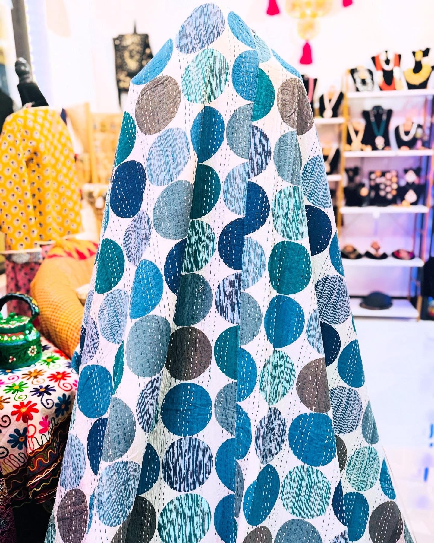 Polka Dots – Blue Handblock Printed Kantha Quilt – 100% Cotton | Handmade