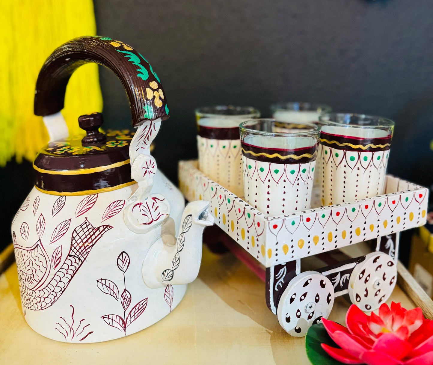 Tea Set - 4 Glasses