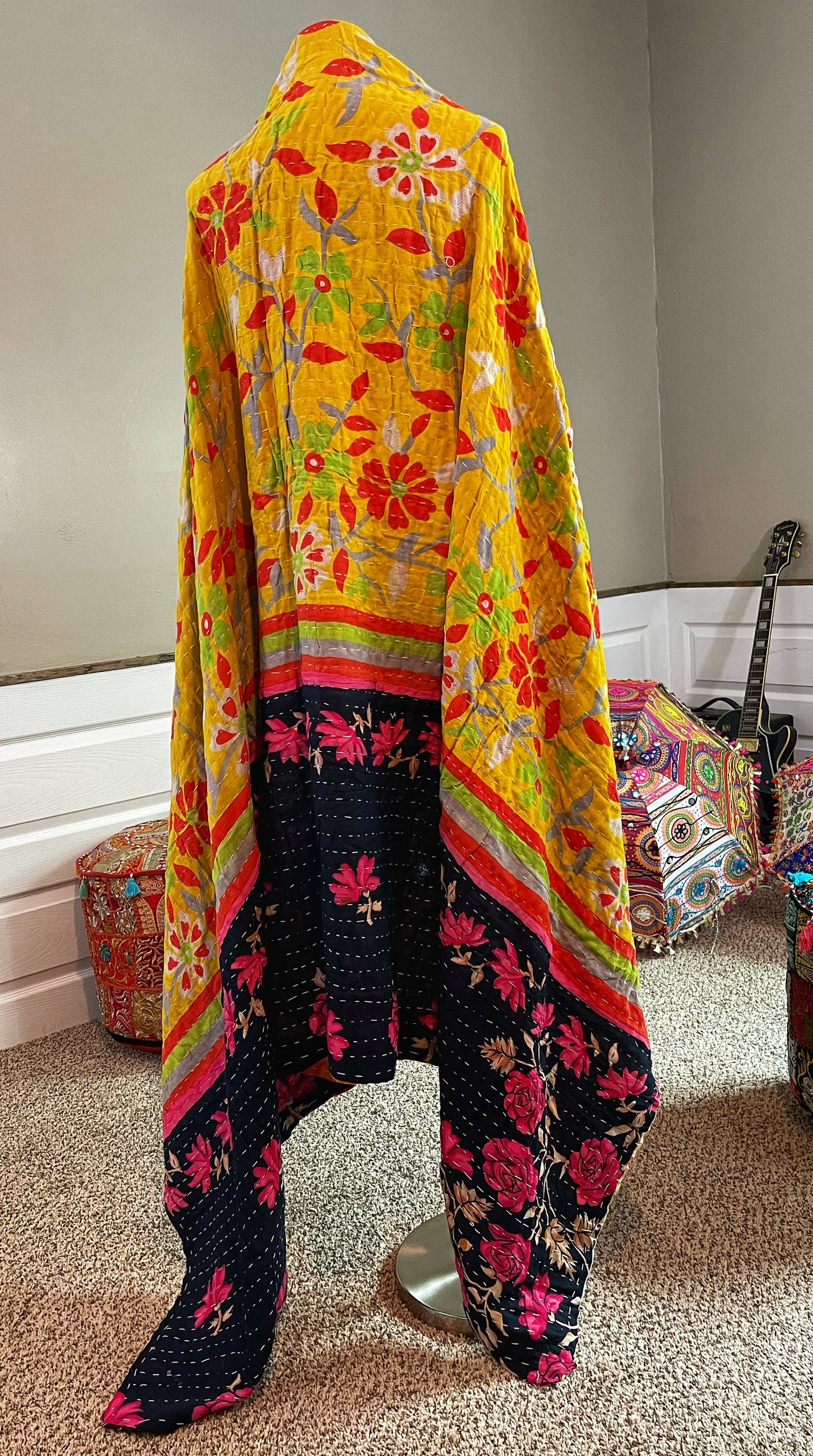 Black & Yellow - Saree Quilt
