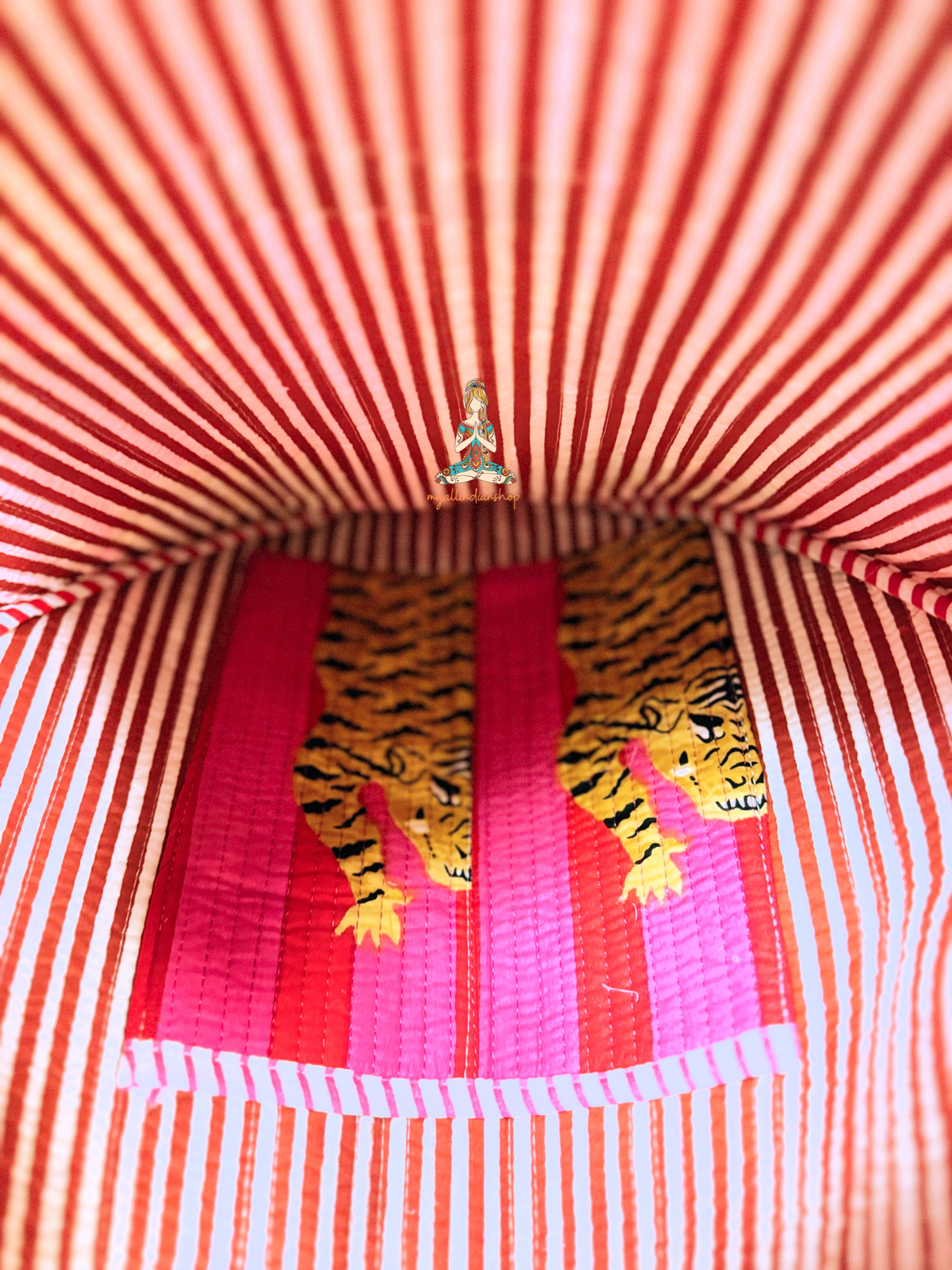Heart Quilted Tote- Tiger- Pink - Zipper - Pocket