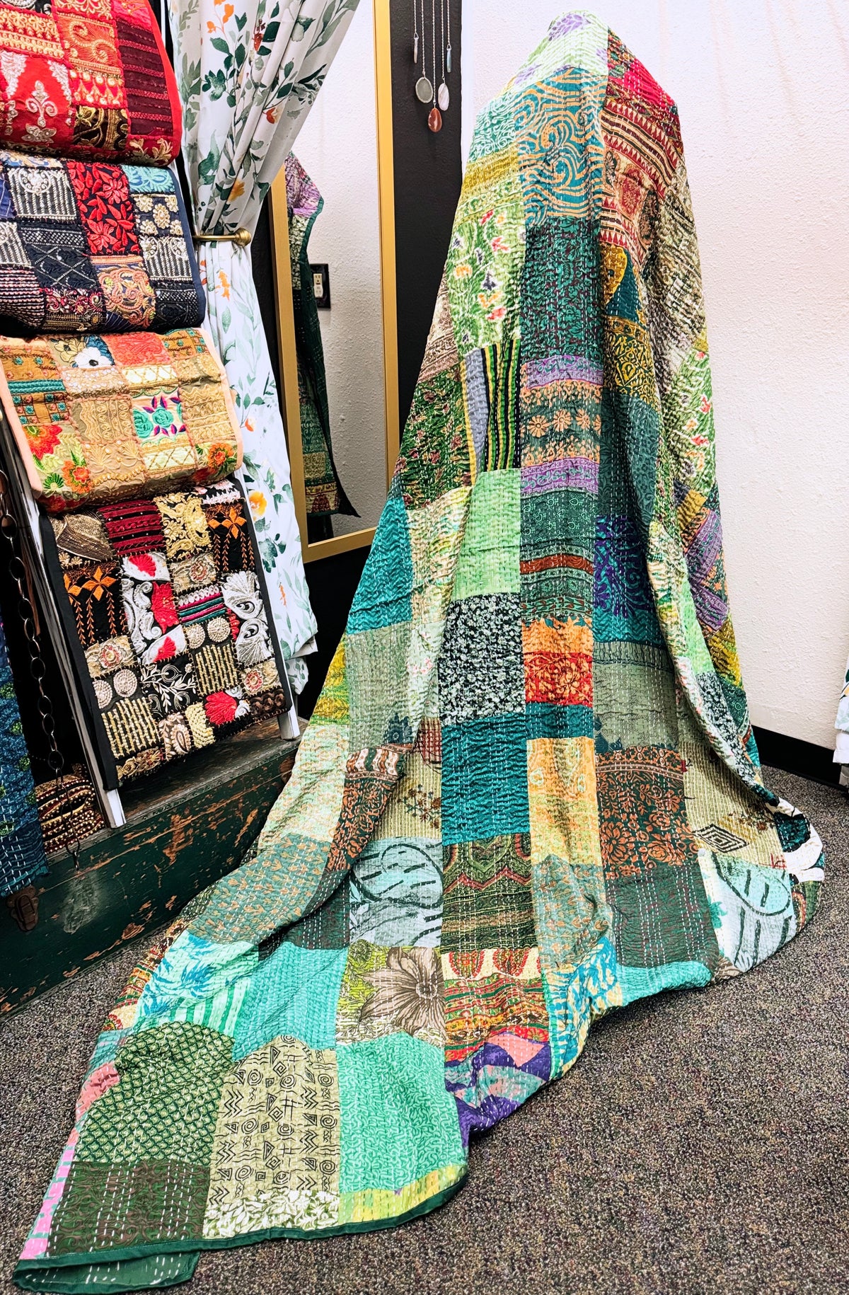 Silk Patchwork Kantha - Green-Queen/ King