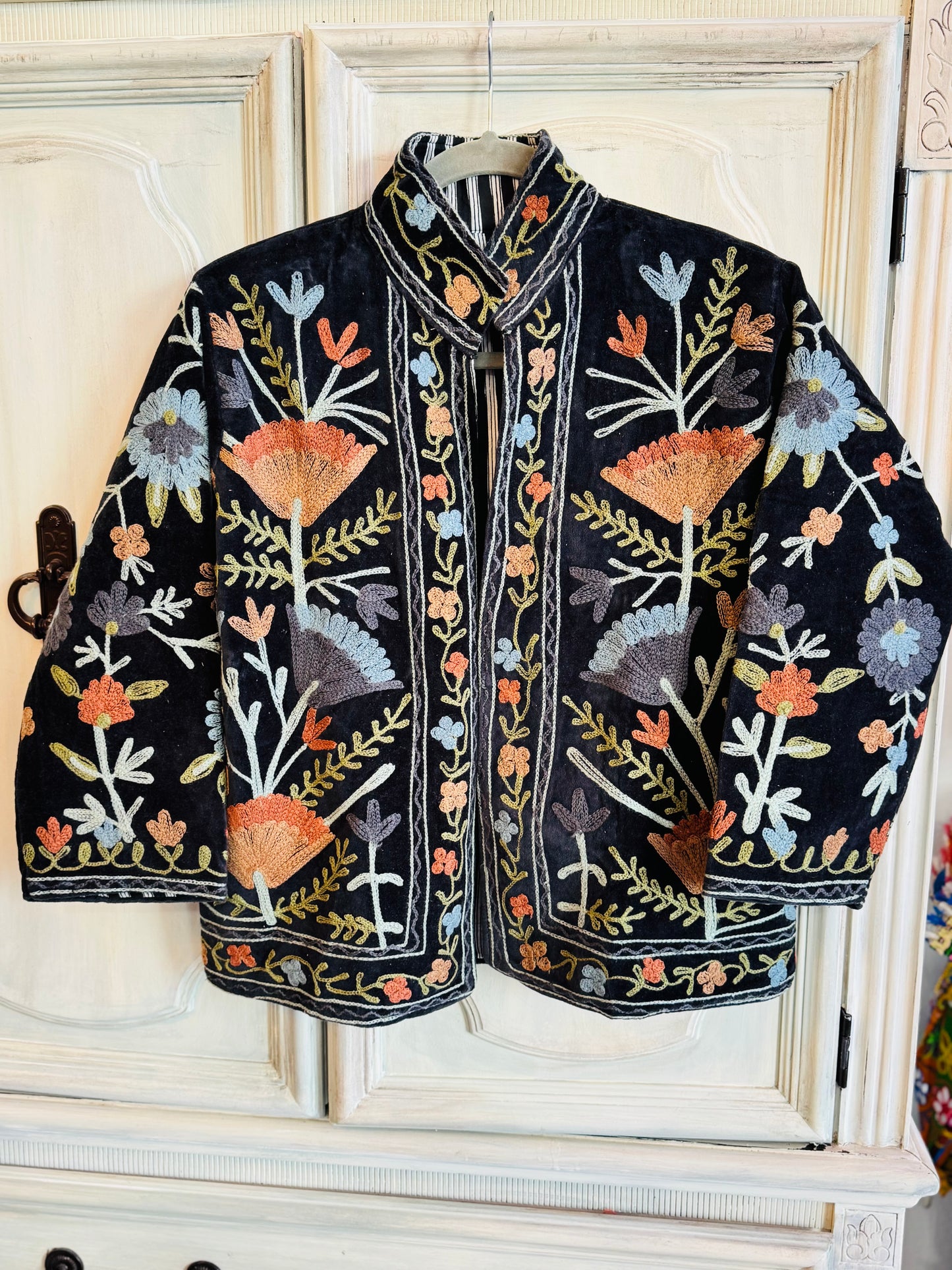 Velvet Embroidered Jackets - Black