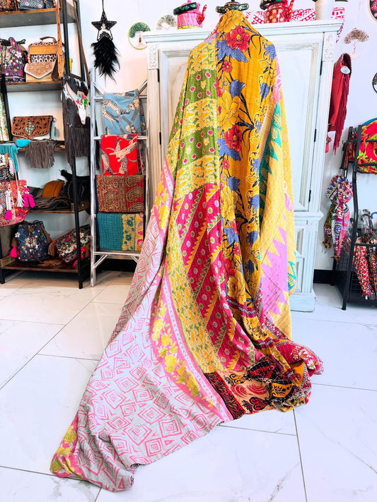 Tulips Saree Kantha Quilt – Handmade Queen Size Blanket