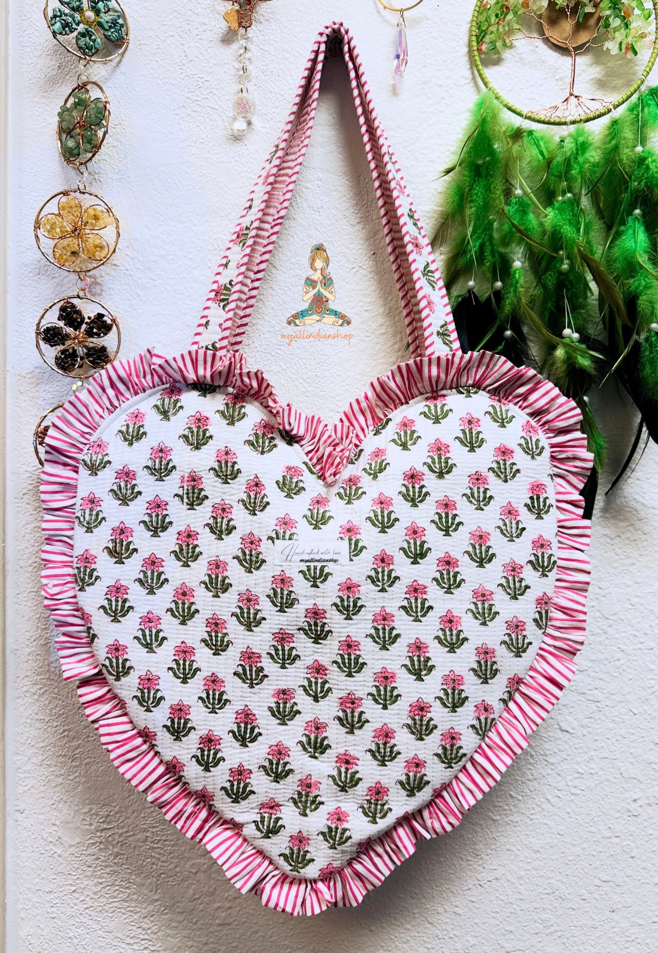 Heart Quilted Tote- Pink Flowers - Zipper - Pocket