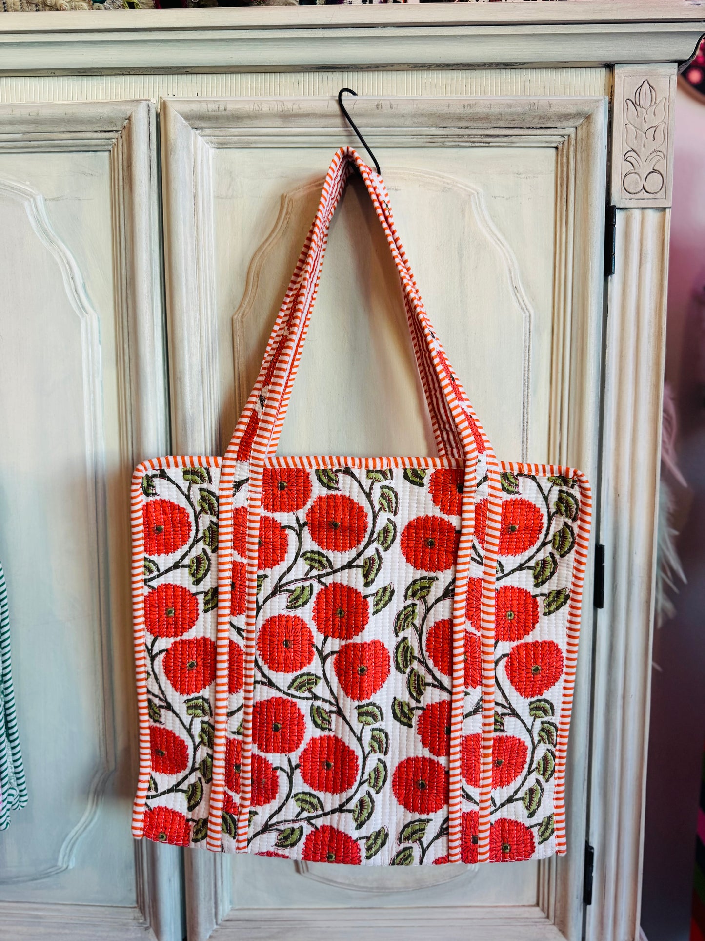 Crimson Orchard Tote – Handmade Quilted Cotton Bag | Red Fruit Print Market Tote