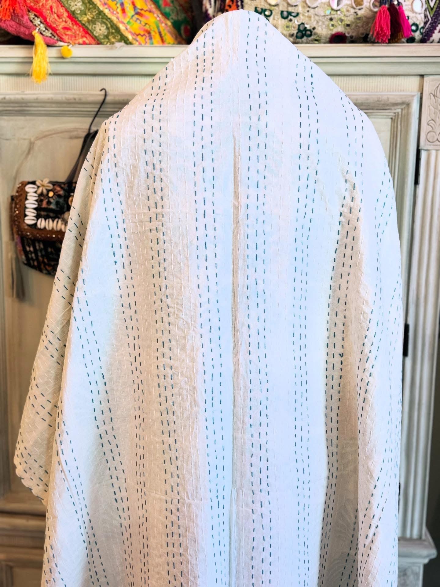 Kantha Cotton Quilt – Blue Shells & Solid White | Handmade Toddler Blanket