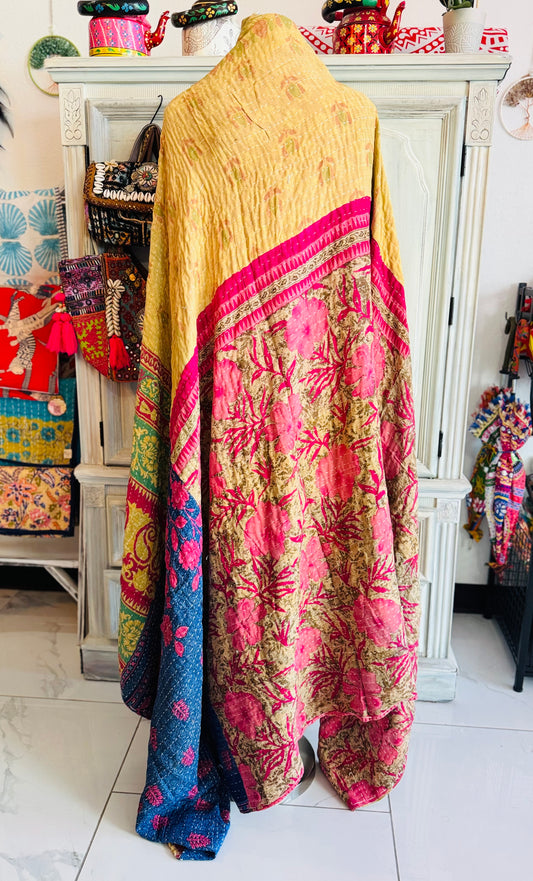 Pink Flowers Saree Kantha Quilt – Twin Size - Throw Blanket
