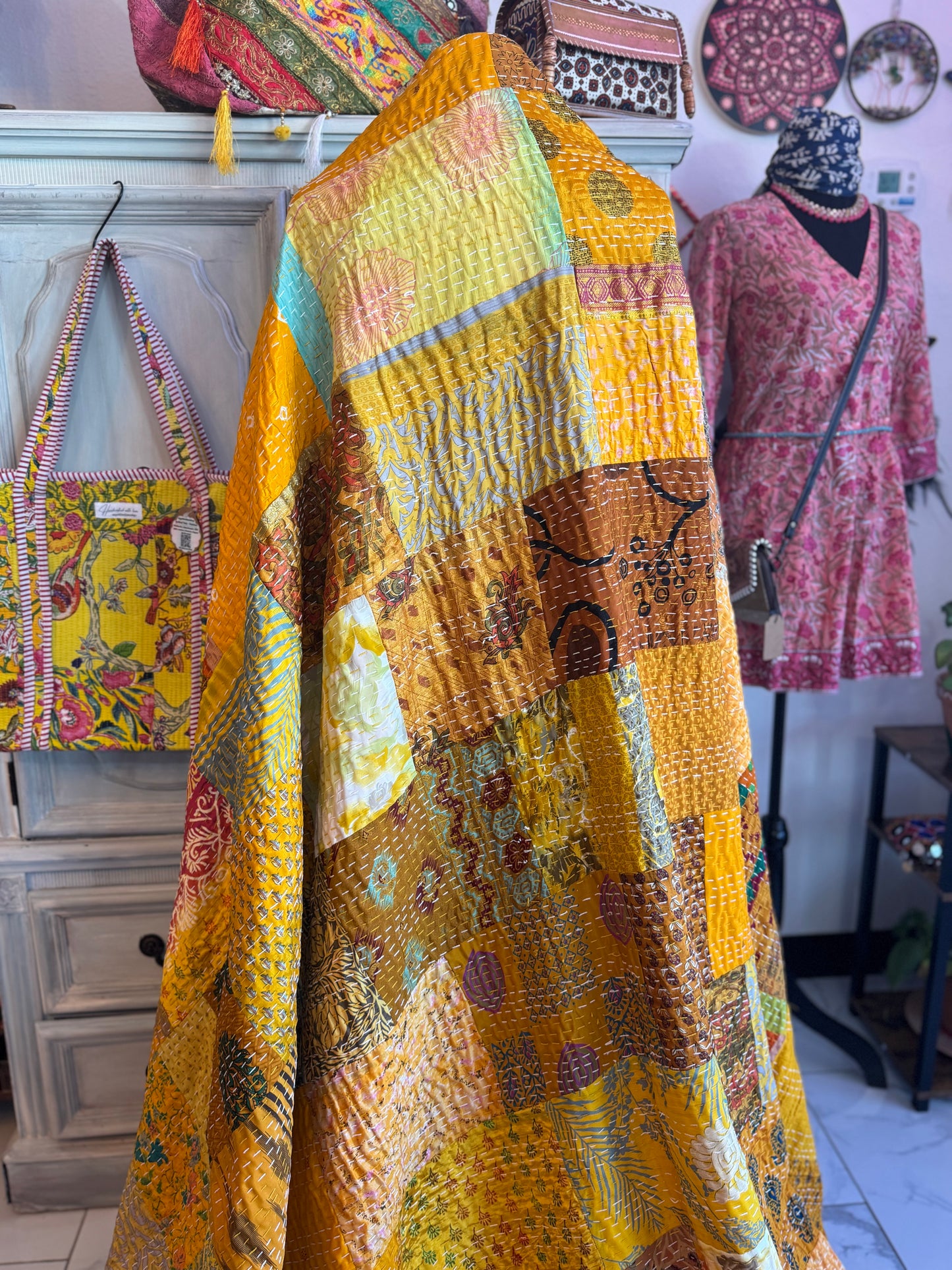 Silk Patchwork Kantha - Yellow- Queen/ King