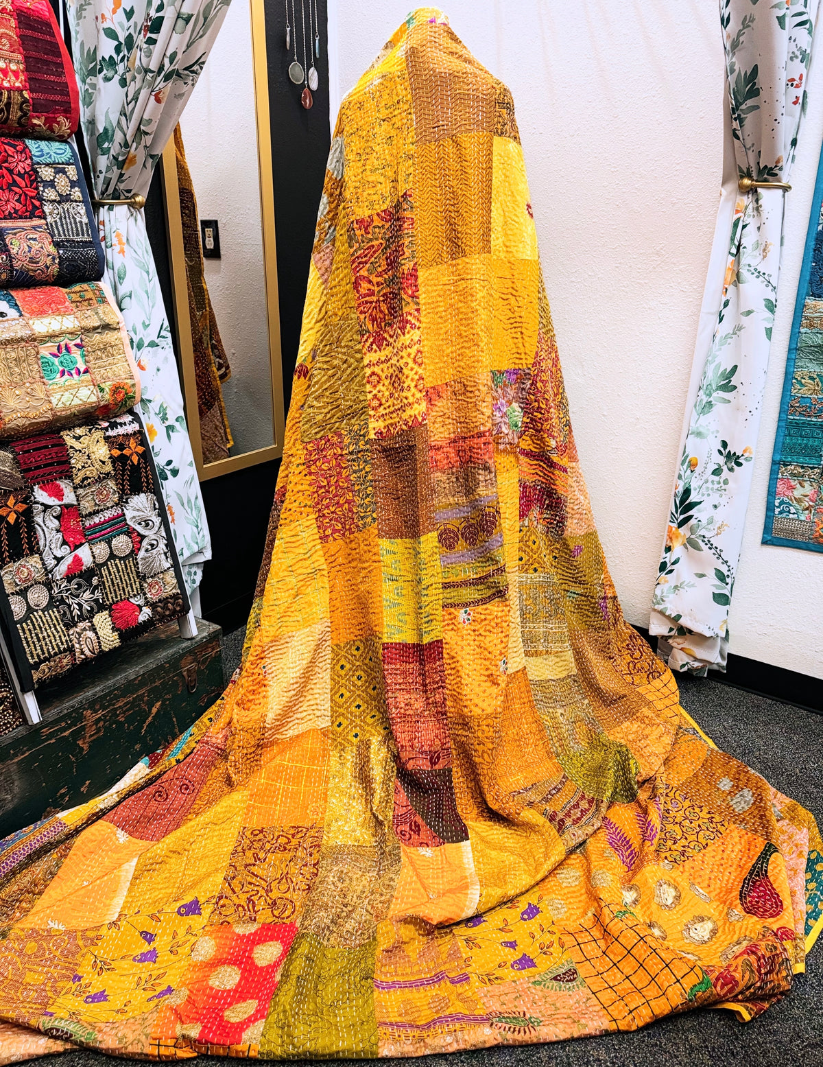 Silk Patchwork Kantha - Yellow- Queen/ King