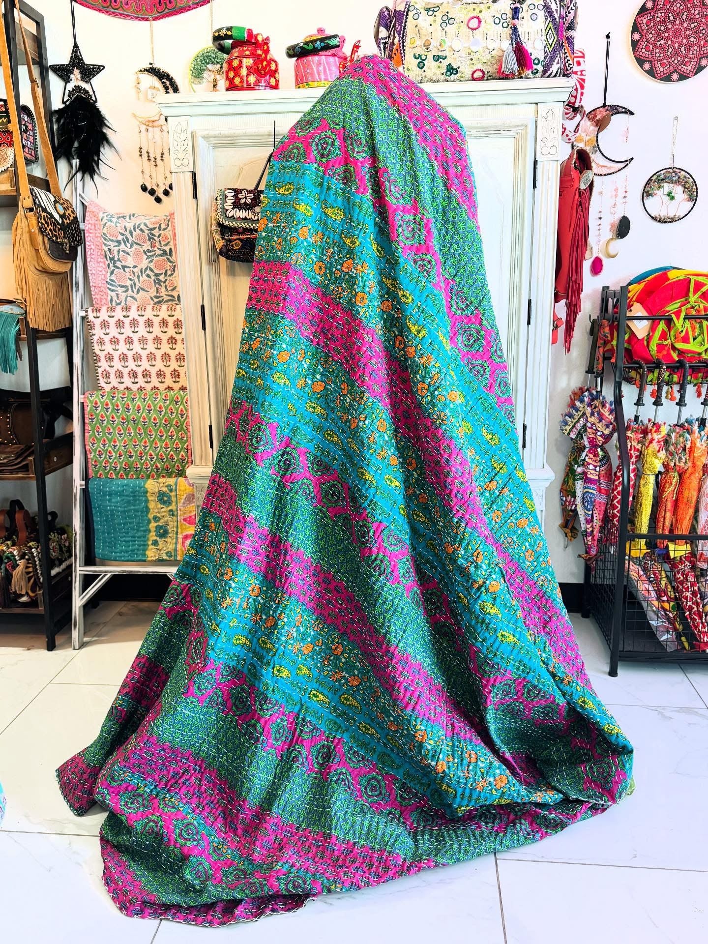 Colorblock Harmony – Handblock Printed Kantha Quilt – 100% Cotton | Handmade