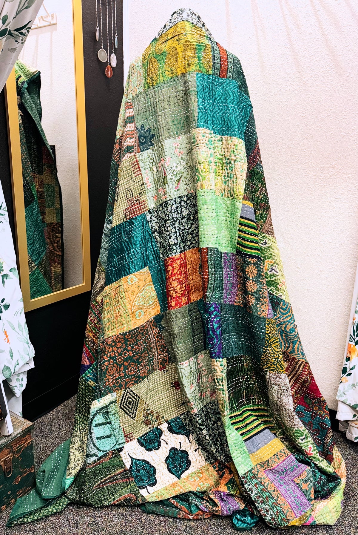 Silk Patchwork Kantha - Green-Queen/ King
