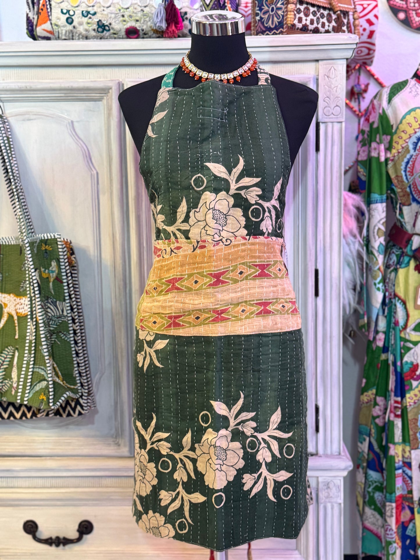 Evergreen Blooms Cotton Kantha Apron | Handmade | Reversible | 6 Pockets