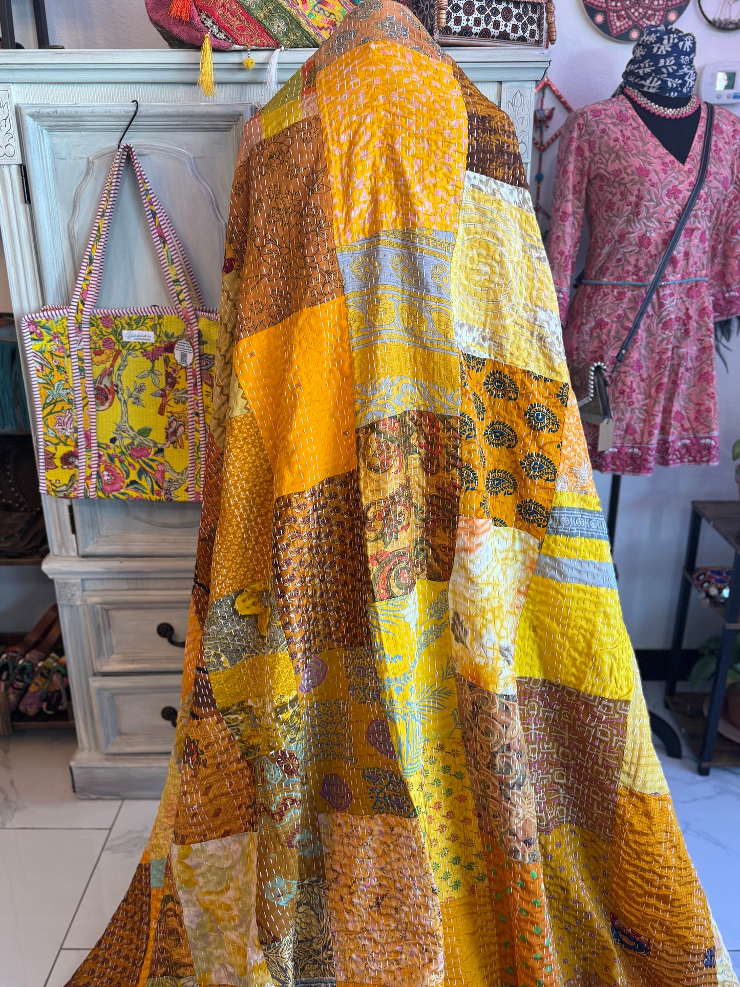 Silk Patchwork Kantha - Yellow- Queen/ King