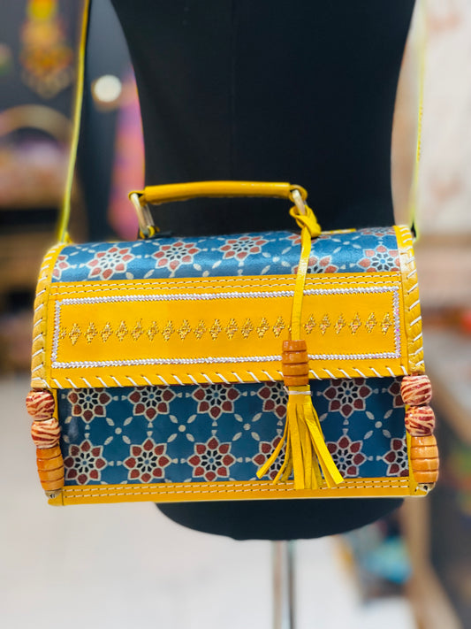Box Shoulder Bags