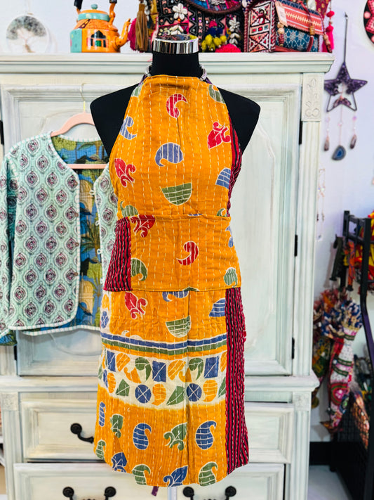 Paisley side of kantha reversible apron. Made with 100% cotton sarees