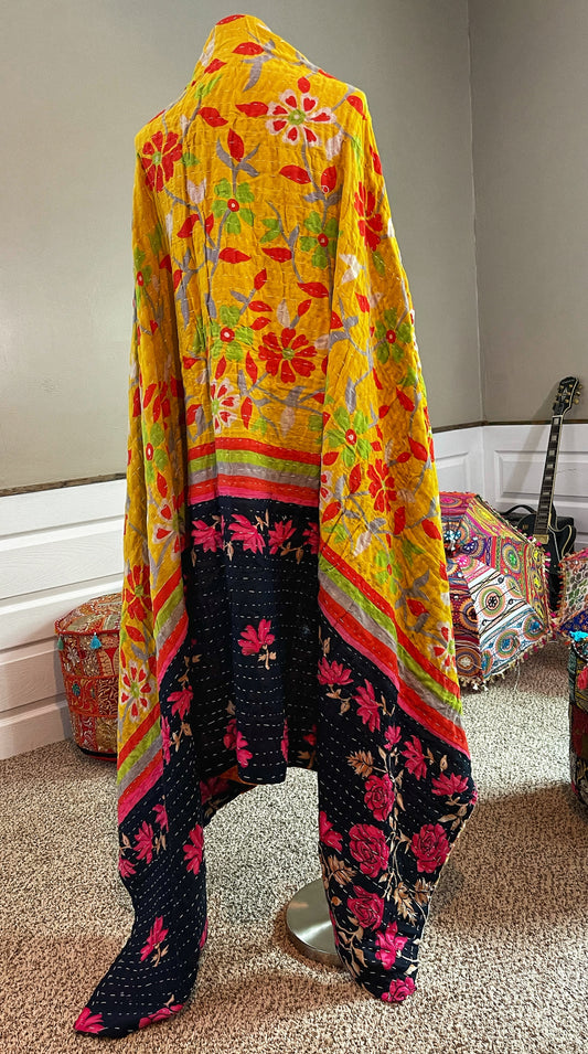 Black & Yellow - Saree Quilt